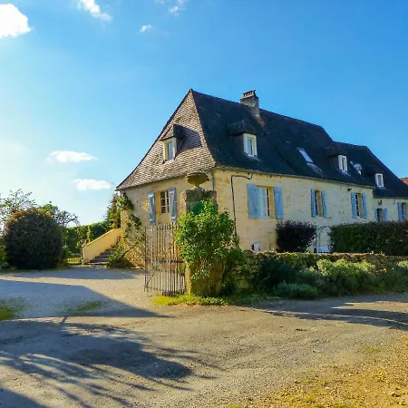 Hotell Le Bonheur Dans Notre Pre 25 P Sainte-Mondane