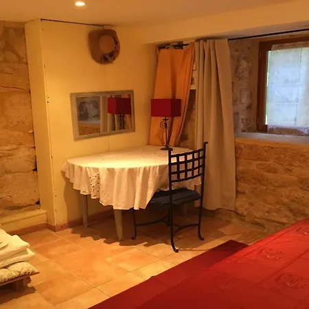 Hotell Le Bonheur Dans Notre Pre 25 P